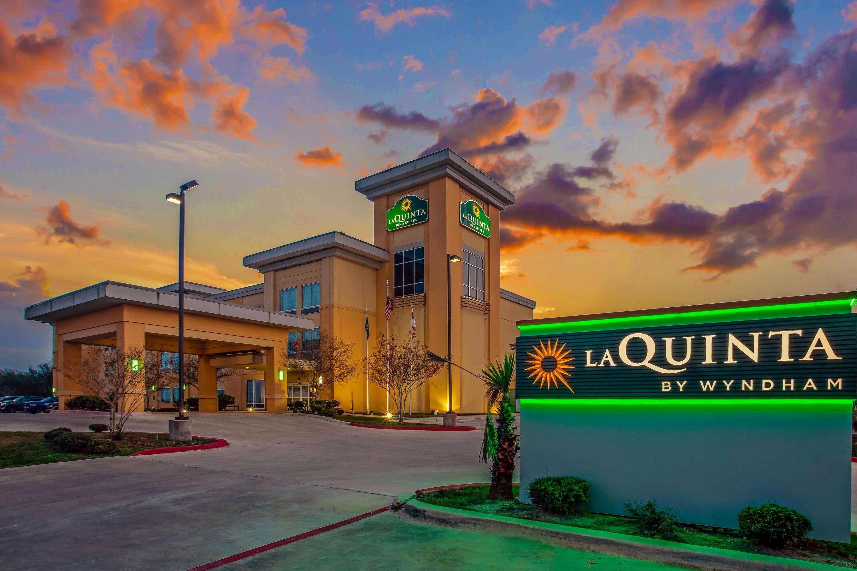 La Quinta By Wyndham Karnes City - Kenedy Exteriér fotografie